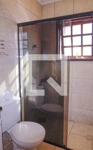 Casa para alugar com 100m², 2 quartos e 1 vagaBanheiro