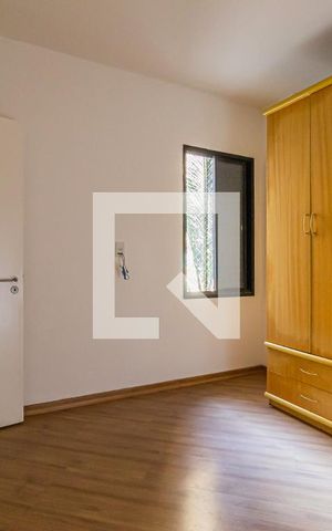Apartamento para alugar com 74m², 2 quartos e 1 vagaQuarto 1
