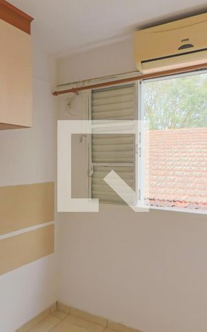 Casa à venda com 140m², 3 quartos e 3 vagas Casa à venda com 140m², 3 quartos e 3 vagasQuarto 3