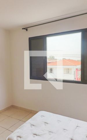 Casa à venda com 140m², 3 quartos e 3 vagas Casa à venda com 140m², 3 quartos e 3 vagasSuite