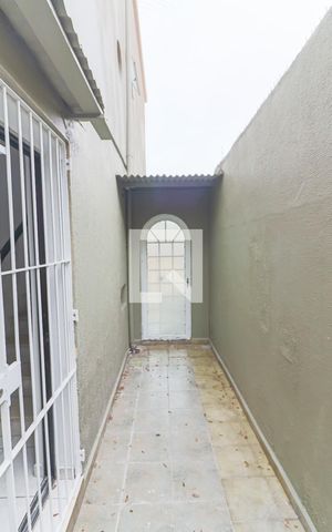 Casa à venda com 140m², 3 quartos e 3 vagas Casa à venda com 140m², 3 quartos e 3 vagasCozinha