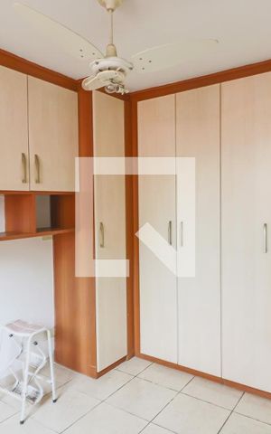 Casa à venda com 140m², 3 quartos e 3 vagas Casa à venda com 140m², 3 quartos e 3 vagasQuarto 2