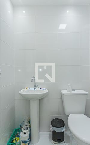 Apartamento para alugar com 50m², 2 quartos e 1 vaga Apartamento para alugar com 50m², 2 quartos e 1 vagaBanheiro Social