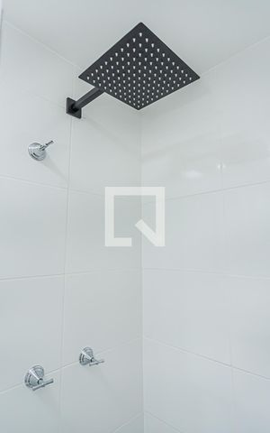 Apartamento para alugar com 50m², 2 quartos e 1 vaga Apartamento para alugar com 50m², 2 quartos e 1 vagaBanheiro Social