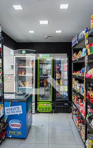 Apartamento para alugar com 50m², 2 quartos e 1 vaga Apartamento para alugar com 50m², 2 quartos e 1 vagaConveniência