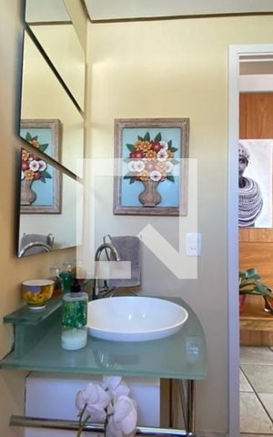 Apartamento à venda com 189m², 2 quartos e 4 vagas Apartamento à venda com 189m², 2 quartos e 4 vagasLavabo