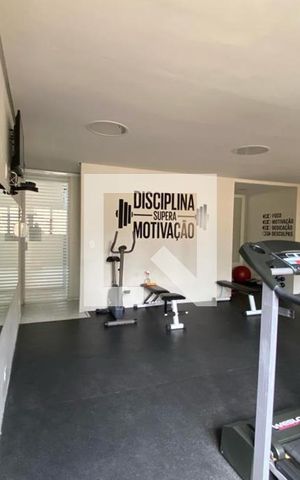 Apartamento à venda com 189m², 2 quartos e 4 vagas Apartamento à venda com 189m², 2 quartos e 4 vagasÁrea comum - Academia