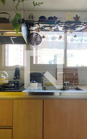 Apartamento à venda com 189m², 2 quartos e 4 vagas Apartamento à venda com 189m², 2 quartos e 4 vagasCozinha