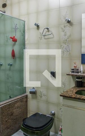 Casa à venda com 289m², 6 quartos e 6 vagasBanheiro Suíte 1