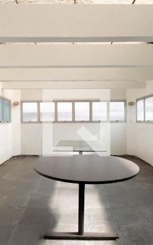 Studio para alugar com 33m², 1 quarto e 1 vagaSalão de festas