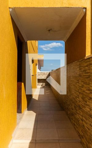 Casa à venda com 165m², 3 quartos e 7 vagas Casa à venda com 165m², 3 quartos e 7 vagasCorredor