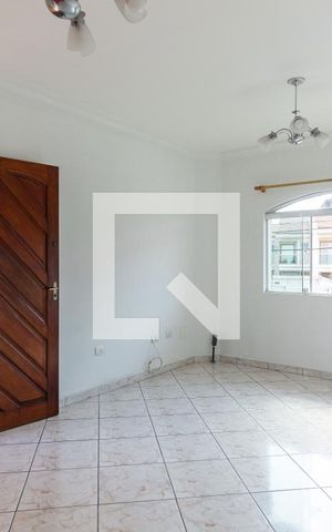 Casa à venda com 165m², 3 quartos e 7 vagas Casa à venda com 165m², 3 quartos e 7 vagasSala