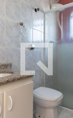 Casa à venda com 165m², 3 quartos e 7 vagas Casa à venda com 165m², 3 quartos e 7 vagasBanheiro da Suíte