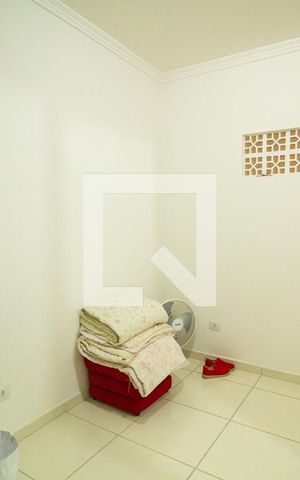 Casa à venda com 175m², 3 quartos e sem vaga Casa à venda com 175m², 3 quartos e sem vagaQuarto 2