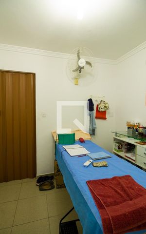 Casa à venda com 175m², 3 quartos e sem vaga Casa à venda com 175m², 3 quartos e sem vagaEdícula