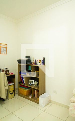 Casa à venda com 175m², 3 quartos e sem vaga Casa à venda com 175m², 3 quartos e sem vagaQuarto 2