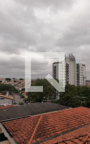 Casa à venda com 240m², 3 quartos e 2 vagas Casa à venda com 240m², 3 quartos e 2 vagasvista