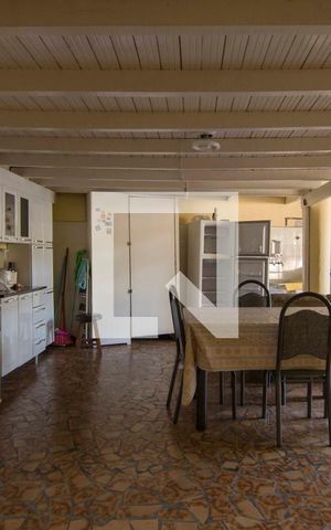 Casa à venda com 120m², 2 quartos e 3 vagasGaragem