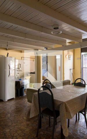 Casa à venda com 120m², 2 quartos e 3 vagasGaragem