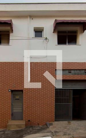Casa à venda com 120m², 2 quartos e 3 vagasFachada
