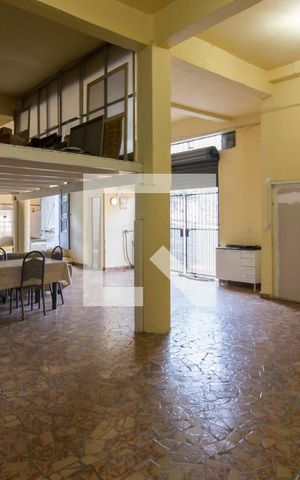 Casa à venda com 120m², 2 quartos e 3 vagasGaragem