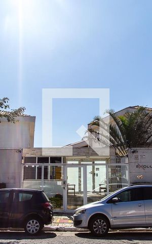 Casa de condomínio à venda com 95m², 3 quartos e 3 vagas Casa de condomínio à venda com 95m², 3 quartos e 3 vagasFachada