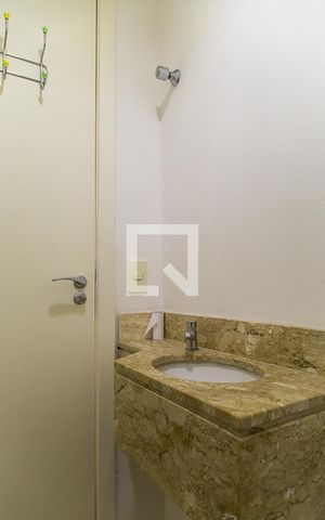Casa de condomínio à venda com 95m², 3 quartos e 3 vagas Casa de condomínio à venda com 95m², 3 quartos e 3 vagasLavabo