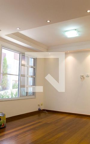 Casa de condomínio à venda com 95m², 3 quartos e 3 vagas Casa de condomínio à venda com 95m², 3 quartos e 3 vagasSala