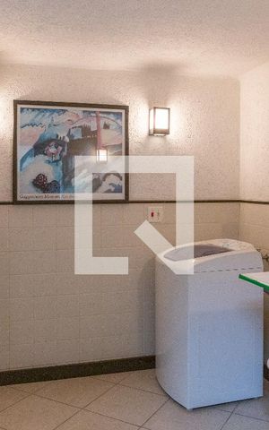 Casa à venda com 140m², 4 quartos e sem vaga Casa à venda com 140m², 4 quartos e sem vagaÁrea de Serviço