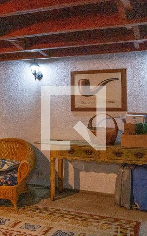 Casa à venda com 140m², 4 quartos e sem vaga Casa à venda com 140m², 4 quartos e sem vagaEdícula - Suíte