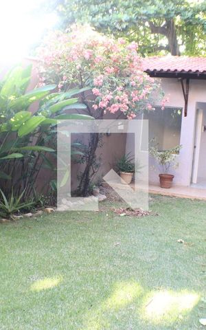 Casa à venda com 650m², 3 quartos e 2 vagasJardim