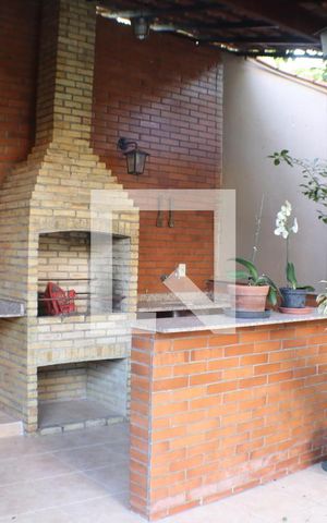 Casa à venda com 650m², 3 quartos e 2 vagasÁrea comum - Churrasqueira