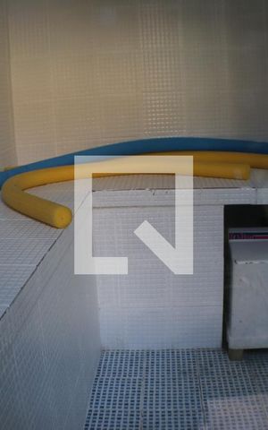 Casa à venda com 650m², 3 quartos e 2 vagasQuarto de Serviço