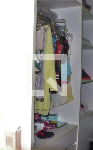Casa à venda com 650m², 3 quartos e 2 vagasCloset