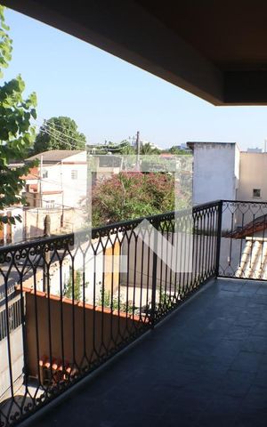 Casa à venda com 650m², 3 quartos e 2 vagasVaranda 