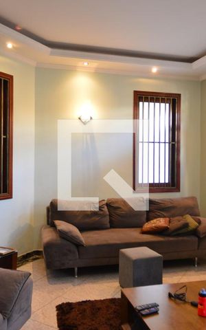 Casa para alugar com 479m², 4 quartos e 12 vagasSala 1