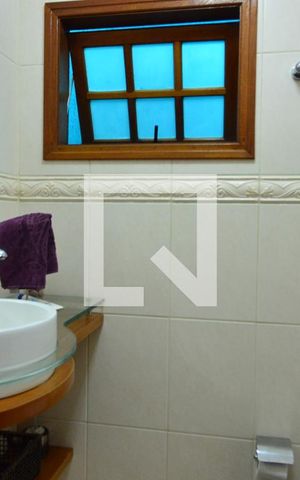 Casa para alugar com 479m², 4 quartos e 12 vagasLavabo