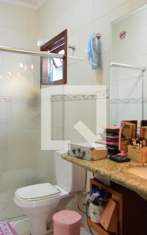 Casa para alugar com 479m², 4 quartos e 12 vagasBanheiro da Suíte 4