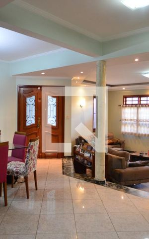 Casa para alugar com 479m², 4 quartos e 12 vagasSala 1