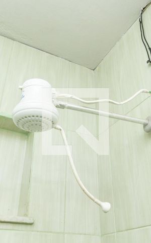 Casa de condomínio à venda com 120m², 4 quartos e sem vaga Casa de condomínio à venda com 120m², 4 quartos e sem vagaBanheiro (segundo andar)