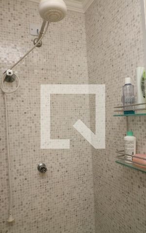 Apartamento à venda com 67m², 3 quartos e sem vagaBanheiro