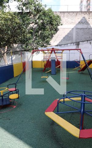 Apartamento à venda com 67m², 3 quartos e sem vagaÁrea comum - Playground
