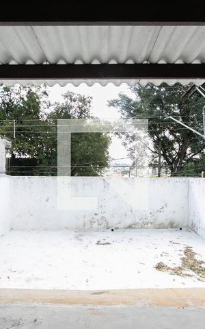 Casa à venda com 70m², 2 quartos e 1 vagaQuintal 