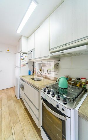 Apartamento à venda com 65m², 2 quartos e 1 vaga Apartamento à venda com 65m², 2 quartos e 1 vagaCozinha