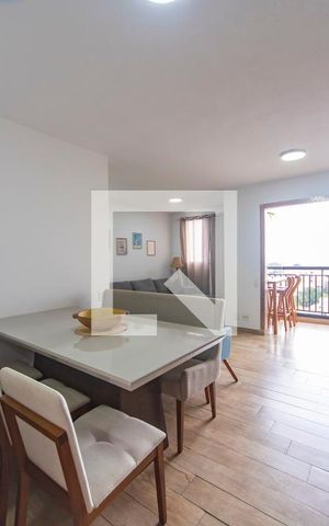 Apartamento à venda com 65m², 2 quartos e 1 vaga Apartamento à venda com 65m², 2 quartos e 1 vagaSala