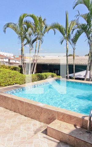 Casa à venda com 175m², 4 quartos e 1 vaga Casa à venda com 175m², 4 quartos e 1 vagaQuintal