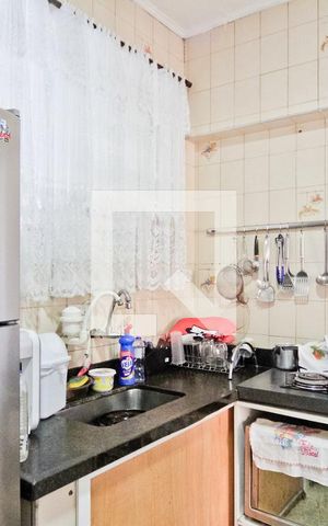 Casa à venda com 175m², 4 quartos e 1 vaga Casa à venda com 175m², 4 quartos e 1 vagaCozinha