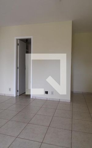 Apartamento à venda com 40m², 1 quarto e 1 vagaSala/Quarto