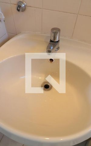 Apartamento à venda com 65m², 2 quartos e 1 vagaBanheiro- pia