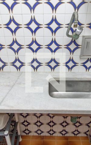 Casa à venda com 360m², 5 quartos e 6 vagas Casa à venda com 360m², 5 quartos e 6 vagasCasa 2 - Cozinha